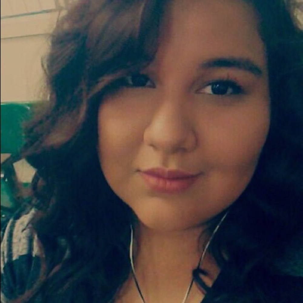 Meet your Posher, Lucero